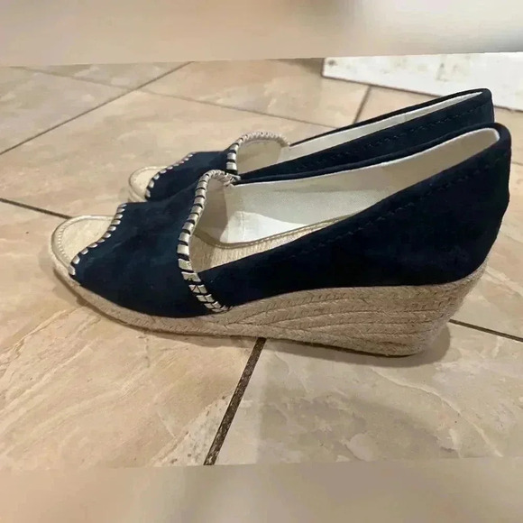 Jack Rogers Palmer Espadrille
Wedges LIKE NEW - Picture 6 of 6